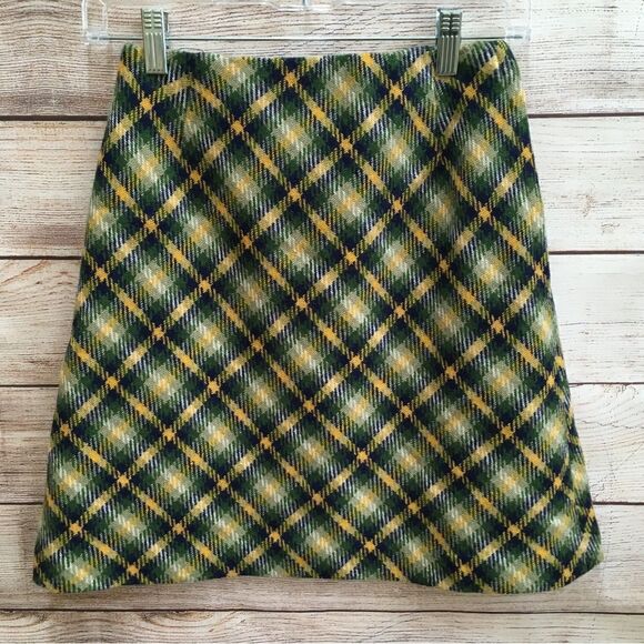 VINTAGE ‘60s BOBBIE BROOKS PLAID WOOL SKIRT - Picture 2 of 6